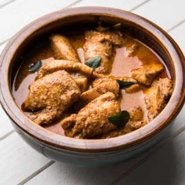 Chepala Pulusu (Andhra Style).